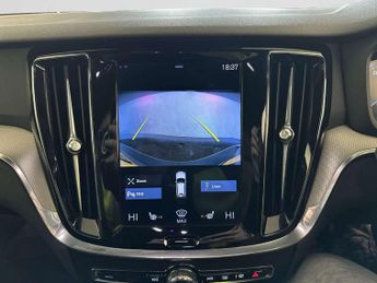 Volvo V60 2.0h T6 Recharge 11.6kWh R-Design Estate 5dr Petrol Plug-in Hybr