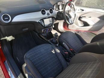 Vauxhall ADAM 1.4 16v GLAM Hatchback 3dr Petrol Manual Euro 5 (87 ps)