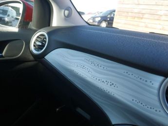Vauxhall ADAM 1.4 16v GLAM Hatchback 3dr Petrol Manual Euro 5 (87 ps)