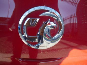 Vauxhall ADAM 1.4 16v GLAM Hatchback 3dr Petrol Manual Euro 5 (87 ps)