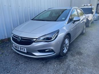 Vauxhall Astra 1.6 CDTi BlueInjection Design Sports Tourer 5dr Diesel Manual Eu