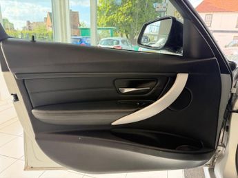 BMW 3 Series 2.0 320d M Sport Auto Euro 5 (s/s) 4dr