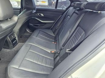 BMW 3 Series 2.0 330e 12kWh M Sport Auto Euro 6 (s/s) 4dr
