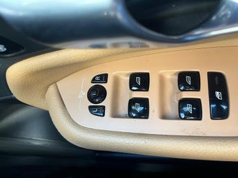 Volvo XC90 2.0 D5 PowerPulse Momentum Auto 4WD Euro 6 (s/s) 5dr