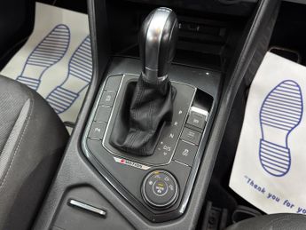 Volkswagen Tiguan 2.0 TDI SE Navigation DSG 4Motion Euro 6 (s/s) 5dr