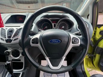 Ford Fiesta 1.4 Titanium 5dr