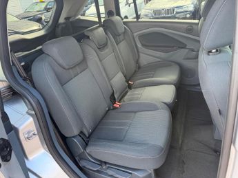 Ford Grand C-Max 2.0 TDCi Titanium Euro 5 5dr