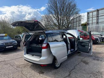 Ford Grand C-Max 2.0 TDCi Titanium Euro 5 5dr