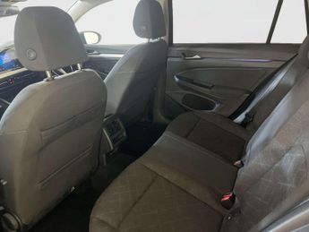 Volkswagen Golf 2.0 TDI Life Estate 5dr Diesel Manual Euro 6 (s/s) (115 ps)