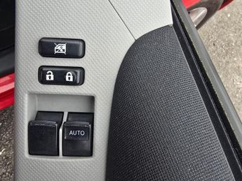 Toyota Yaris 1.33 Dual VVT-i TR MultiMode Euro 4 (s/s) 5dr