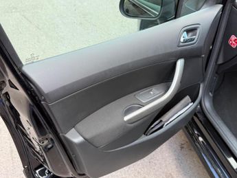 Peugeot 308 1.6 HDi FAP S EGC 5dr