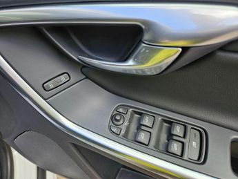 Volvo XC60 2.0 D4 SE Nav Euro 6 (s/s) 5dr