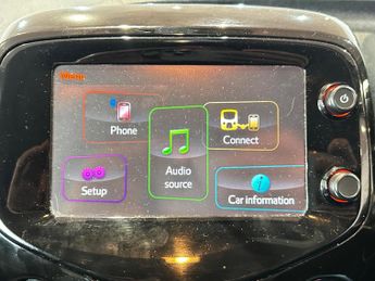 Peugeot 108 1.2 VTi PureTech Allure Euro 5 5dr