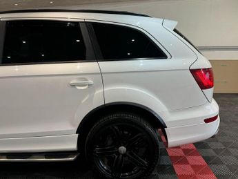 Audi Q7 3.0 TDI V6 S line Tiptronic quattro Euro 5 5dr