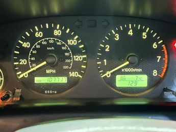 Toyota Corolla 1.6 GLS 5dr