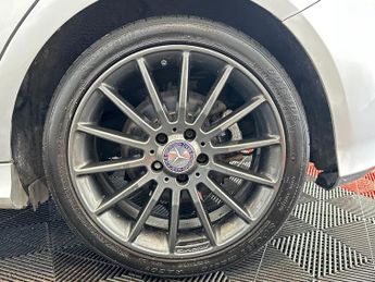 Mercedes-Benz A Class 1.5 A180 CDI AMG Sport 7G-DCT Euro 5 (s/s) 5dr