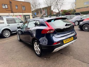 Volvo V40 Cross Country 1.6 D2 Lux Powershift Euro 5 (s/s) 5dr