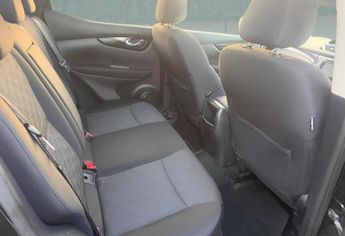Nissan Qashqai 1.2 DIG-T N-Connecta XTRON 2WD Euro 6 (s/s) 5dr