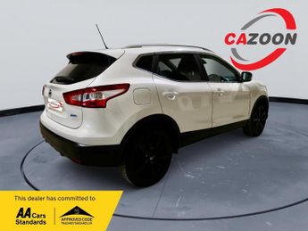 Nissan Qashqai 1.5 dCi Tekna 2WD Euro 5 (s/s) 5dr
