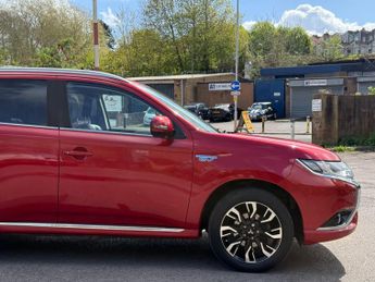 Mitsubishi Outlander 2.0h 12kWh 4hs CVT 4WD Euro 6 (s/s) 5dr