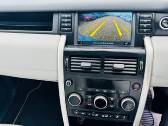 Land Rover Discovery Sport 2.0 TD4 HSE Auto 4WD Euro 6 (s/s) 5dr