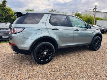 Land Rover Discovery Sport 2.0 TD4 HSE Auto 4WD Euro 6 (s/s) 5dr