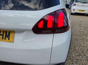 Peugeot 2008 1.2 PureTech Allure Premium Euro 6 (s/s) 5dr