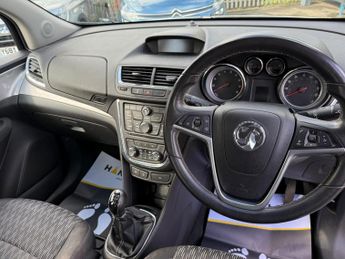 Vauxhall Mokka 1.6 Exclusiv 2WD Euro 5 (s/s) 5dr