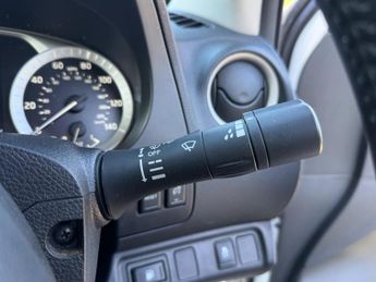 Nissan Navara 2.3 dCi Tekna Auto 4WD Euro 6 4dr