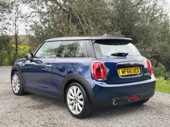 MINI HATCH 1.5 Cooper D Hatchback 3dr Diesel Auto Euro 6 (s/s) (116 ps)