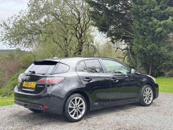 LEXUS CT 1.8 200h Advance Hatchback 5dr Petrol Hybrid CVT Euro 5 (s/s) (1