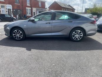 Vauxhall Insignia 1.6 Turbo D BlueInjection Design Grand Sport 5dr Diesel Automati