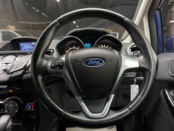 Ford Fiesta 1.6 Zetec Powershift Euro 6 5dr