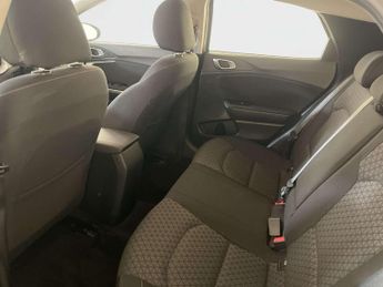 Kia XCeed 1.6 CRDi 2 SUV 5dr Diesel Manual Euro 6 (s/s) (114 bhp)
