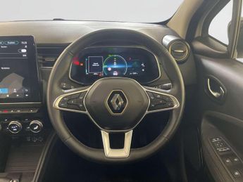Renault Zoe R135 EV50 52kWh Iconic Hatchback 5dr Electric Auto (Boost Charge