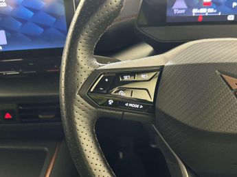 CUPRA Born 58kWh V1 Hatchback 5dr Electric Auto (204 ps)