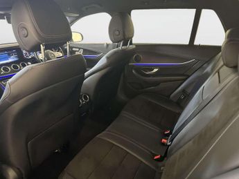 Mercedes-Benz E Class 2.0 E300de 13.5kWh AMG Line (Premium) Estate 5dr Diesel Plug-in 