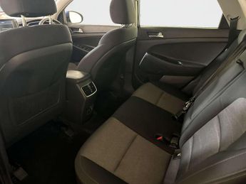 Hyundai TUCSON 1.6 GDi SE Nav SUV 5dr Petrol Manual Euro 6 (s/s) (132 ps)