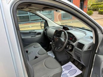 Peugeot Expert 2.0 HDi L2 H1 4dr