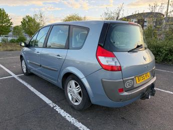 Renault Grand Scenic 2.0 VVT Privilege MPV 5dr Petrol Automatic (205 g/km, 136 bhp)