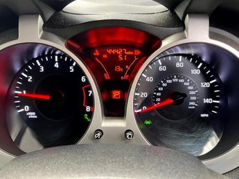 Nissan Juke 1.6 Tekna XTRON Euro 6 5dr