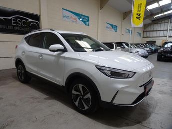 MG ZS 51.1kWh Trophy Connect Auto 5dr