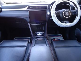 MG MG ZS 51.1kWh Trophy Connect Auto 5dr