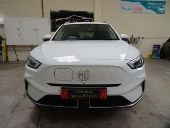 MG MG ZS 51.1kWh Trophy Connect Auto 5dr