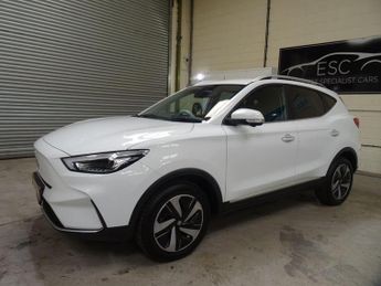 MG MG ZS 51.1kWh Trophy Connect Auto 5dr