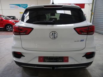 MG MG ZS 51.1kWh Trophy Connect Auto 5dr