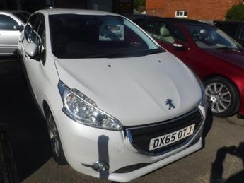 Peugeot 208 1.6 e-HDi Allure Euro 5 (s/s) 5dr