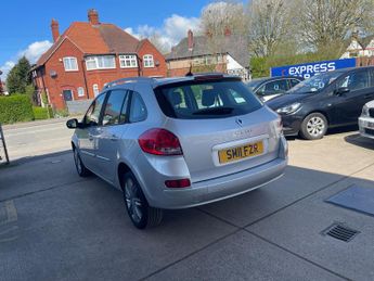 Renault Clio 1.6 VVT Dynamique TomTom Sport Tourer Auto Euro 5 5dr