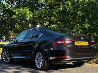 Skoda Superb 2.0 TDI SE L Executive 4WD Euro 6 (s/s) 5dr