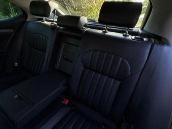 Skoda Superb 2.0 TDI SE L Executive 4WD Euro 6 (s/s) 5dr